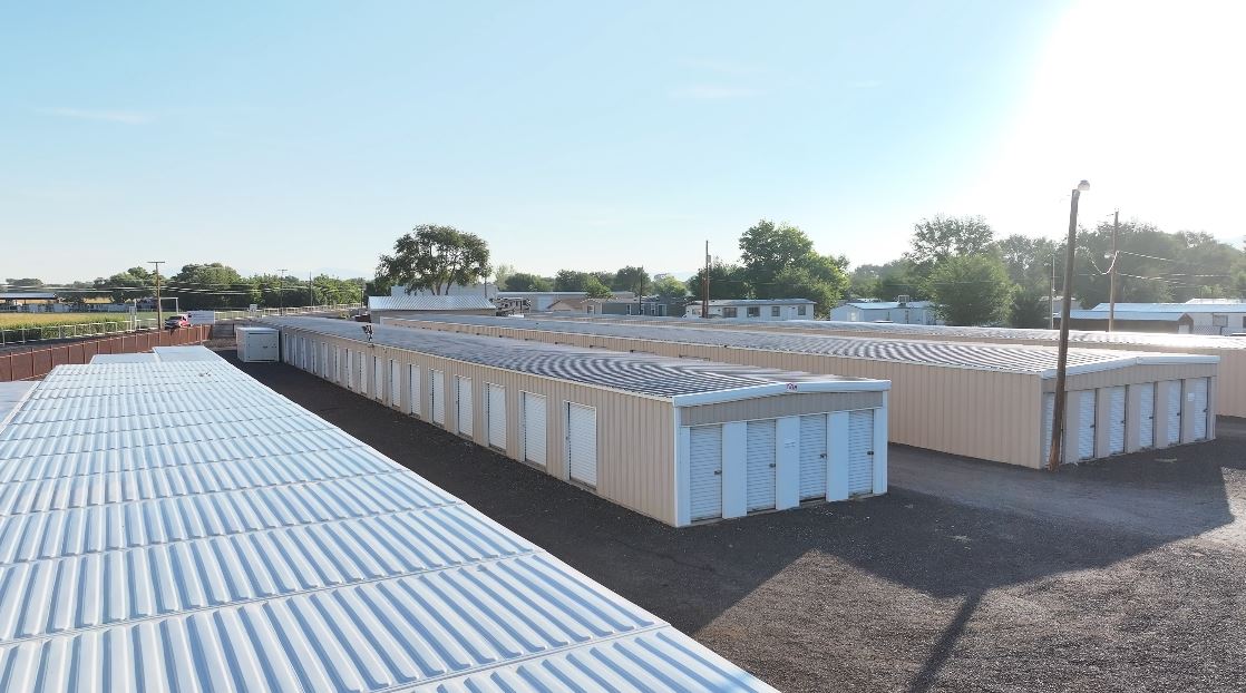 STORAGE AND MOBILE HOME PARK IN LOS LUNAS NM